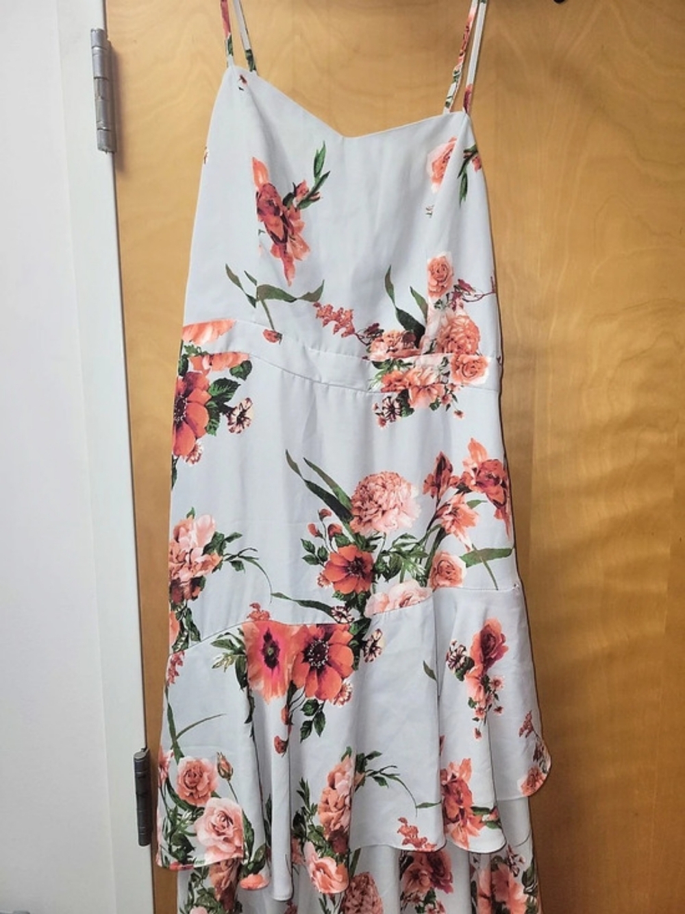 L E I T H Floral Maxi Dress in Blue & Pink Size Medium Like New